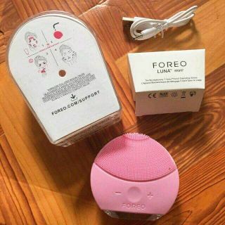 Máy rửa mặt FOREO