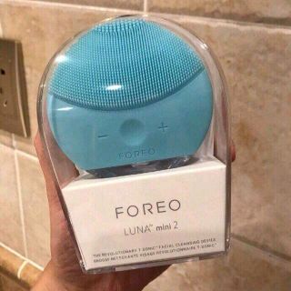 Máy rửa mặt FOREO