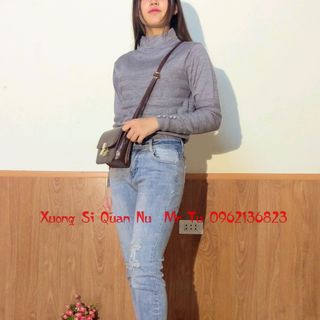 Áo len cao cổ