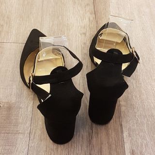 Sandal Kirei KN - Ankle Trap cao gót bít mũi da lộn