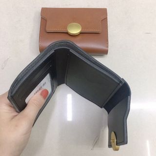 ví cầm tay da dạng ngắn
