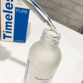 Tinh Chất Dưỡng Ẩm Cấp Nước Timeless Hyaluronic Acid Pure Serum