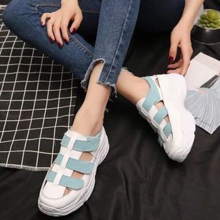 giày bata cách điệu
