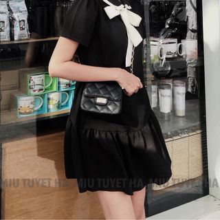 ĐẦM ĐEN NƠ CỔ ĐUÔI CÁ