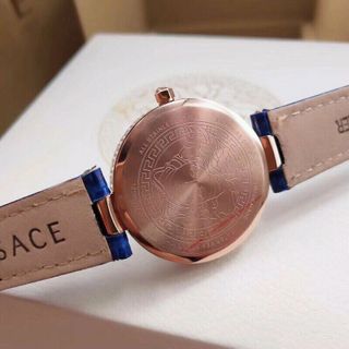Đồng hồ nữ Versacei hot trend