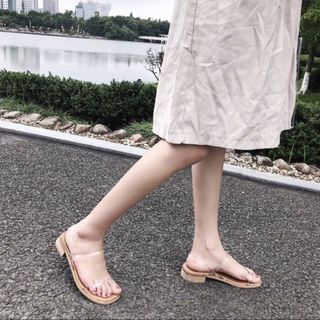 giày sandal quai mảnh trong siêu xinh