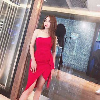 Đầm Body Lệch Vai