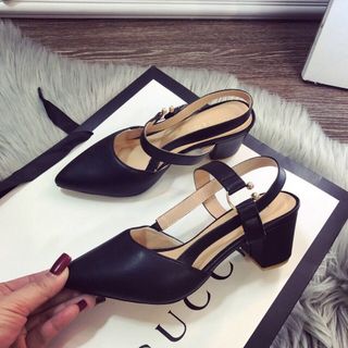 giày sandal cao gót bít mui