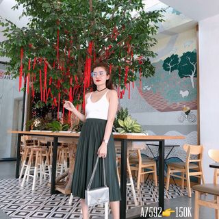 CHÂN VÁY DẬP LI DÀI