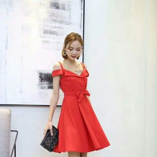 ĐẦM XÒE CỔ VEST RỚT VAI
