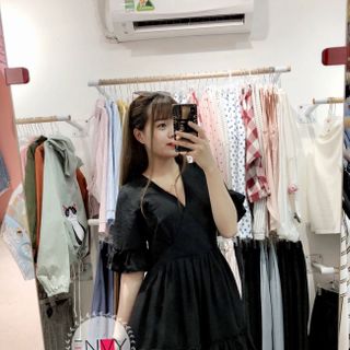 Đầm Xòe Cổ V Tay Loe