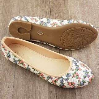 Giày búp bê Kirei si hoa - LP nhí MB008 đục lỗ nền