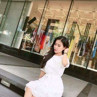 ĐẦM XÒE PHỐI REN THÊU HOA NHÍ