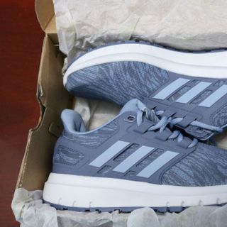 giày thể thao nữ