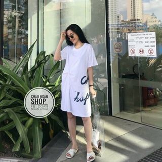 ĐẦM SUÔNG FORM RỘNG NHÚNG EO IN CHỮ