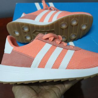 Giày Thể Thao nữ