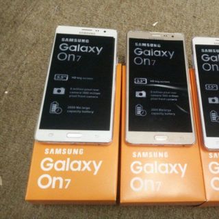 ĐIỆN THOẠI SS GALAXY ON 7 FULLBOX