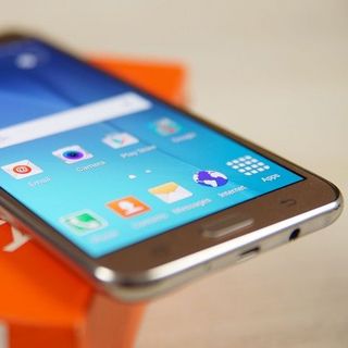 ĐIỆN THOẠI SS GALAXY J7 2016