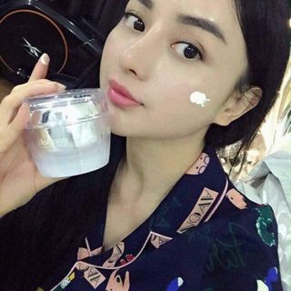 kem dưỡng trắng da ốc sên