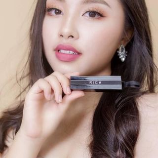 Son lì có dưỡng Rich Matte Lipstick
