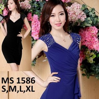 Đầm cổ tim đính pha lê sang trọng MS 1586