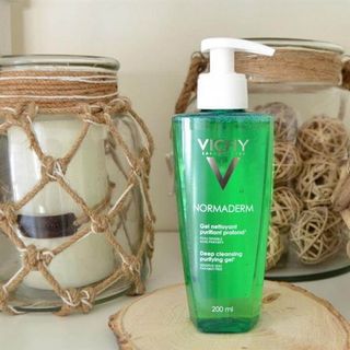 Sữa rửa mặt dạng gel Vichy Normaderm Deep Cleansing 200ml