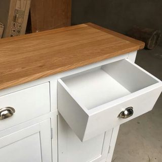 tủ bếp sang Châu Âu giá rẻ nhất thị trường
