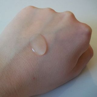 Sữa Rửa Mặt Simple Kind To Skin Refreshing Facial Wash Gel