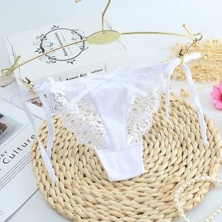 Quần lót nữ ren phối cotton dây cột AQ071
