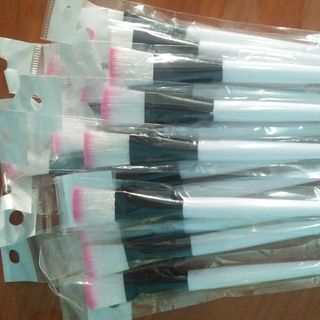Bộ sp từ dầu dừa - Tặng cọ đắp mặt nạ