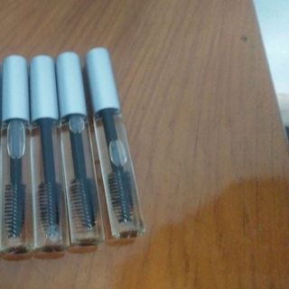 Mascara từ dầu dừa của mẹ