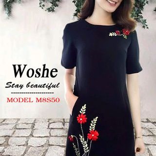 đầm suông in hoa đỏ