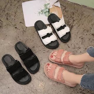 dép nữ đế lõm êm