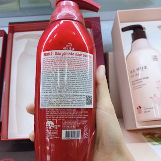 DẦU GỘI REDFLO ĐẶC TRỊ GÀU - TÁI TẠO DA ĐẦU BỊ TỔN THƯƠNG DO NẤM MỤN NHỌT