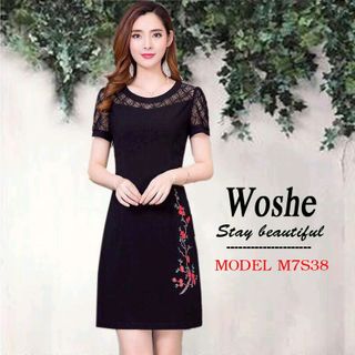 đầm suông cổ ren