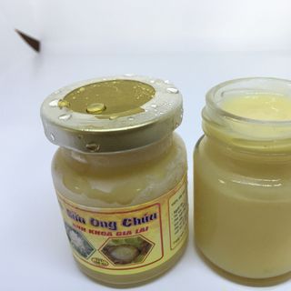 Sữa ong chúa Anh Khoa Gia Lai tươi nguyên chất