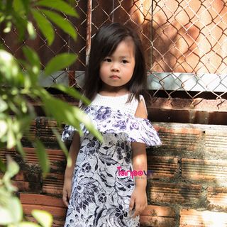 Đầm bèo hở vai phối ren