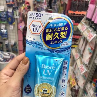 Kem chống nắng Biore Aqua rich