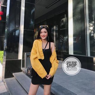 ĐẦM 3 LỖ BODY PHỐI ÁO NGOÀI