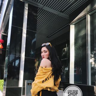 ĐẦM 3 LỖ BODY PHỐI ÁO NGOÀI