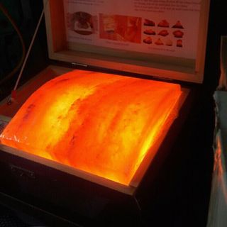 Hộp massage chân đá muối himalaya loại cong