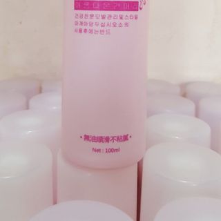 Xịt dưỡng tóc giả Hàn Quốc hình that
