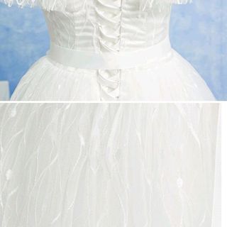ĐẦM XÒE TRỄ VAI REN GIỌT NƯỚC