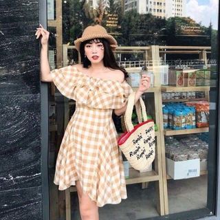 ĐẦM XÒE TRỄ VAI CARO