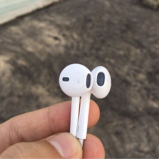 tai nghe iphone chuẩn zin