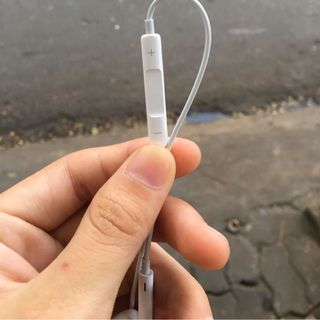 tai nghe iphone chuẩn zin