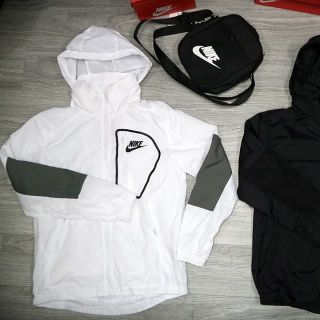 Áo gió Nik Running hai lớp
