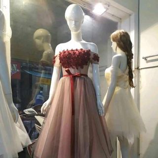 ĐẦM XÒE TRỄ VAI PHỐI MÀU ĐÍNH HOA