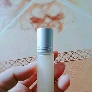 dưỡng mi và mí mắt