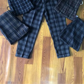 quần baggy caro
